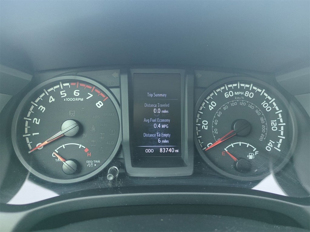 Thumbnail: 2022 Toyota Tacoma - 16