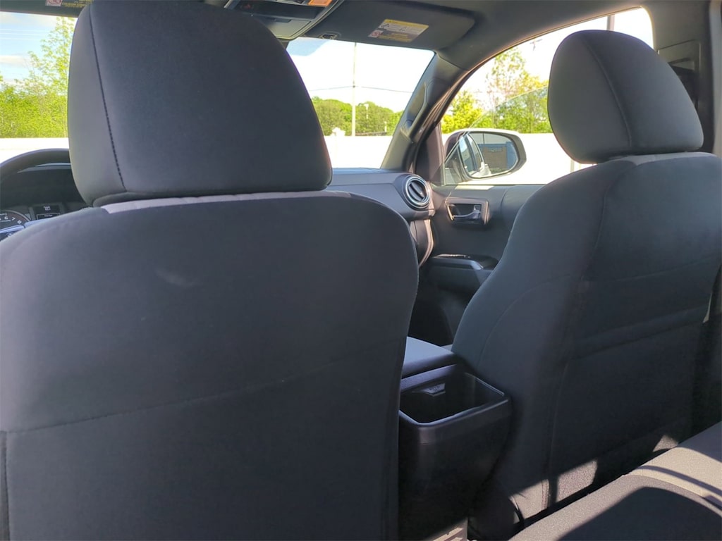 2022 Toyota Tacoma TRD Sport 27