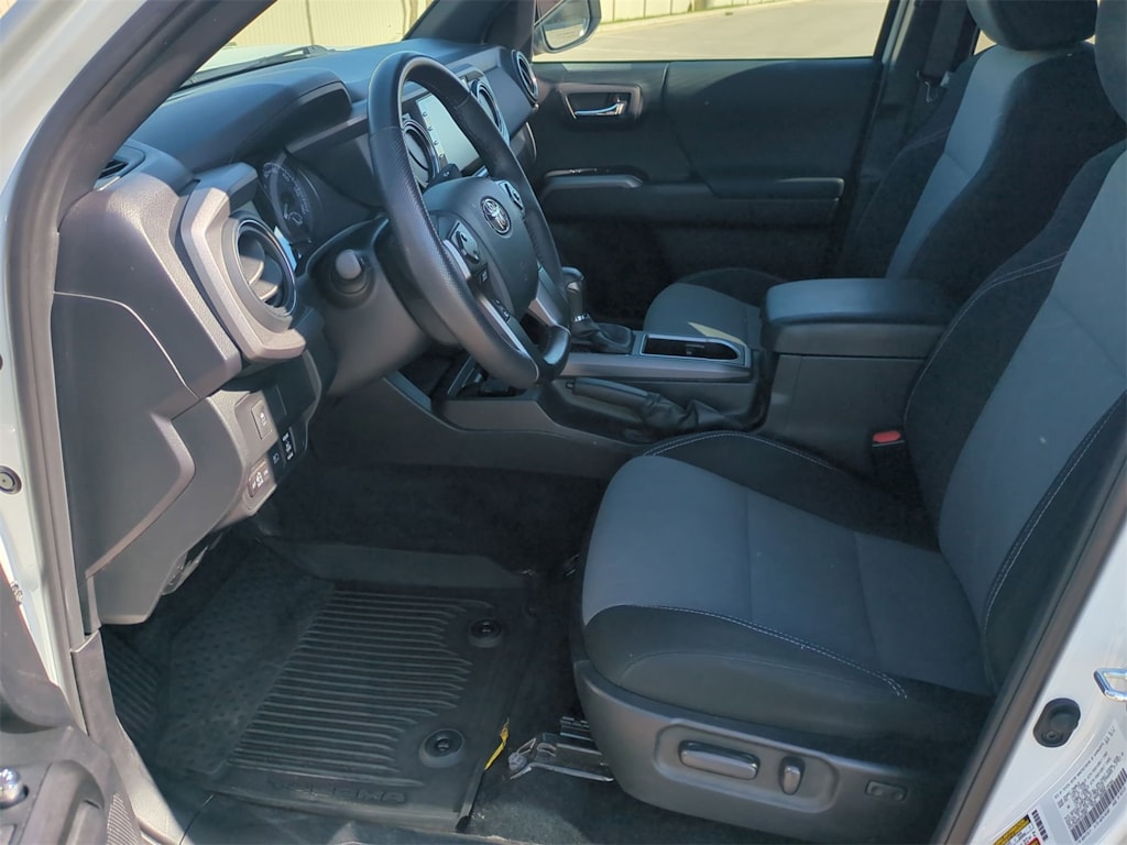 2022 Toyota Tacoma TRD Sport 9