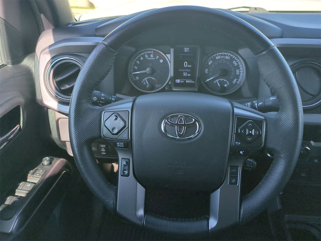 2022 Toyota Tacoma TRD Sport 12