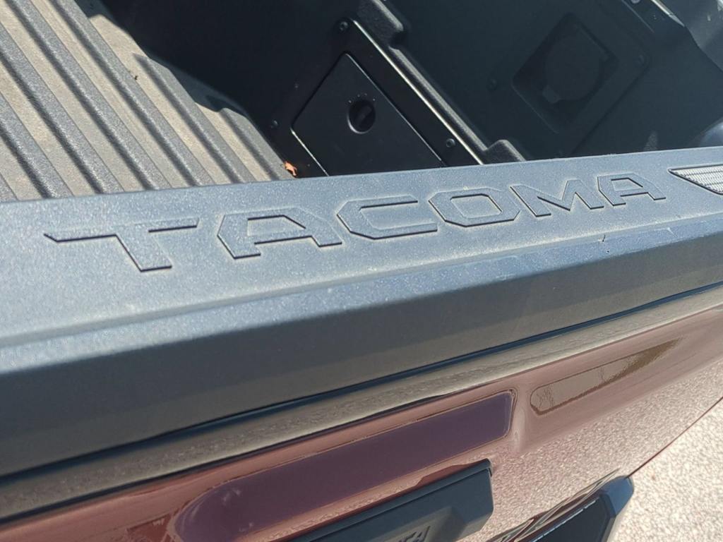 Thumbnail: 2024 Toyota Tacoma - 25