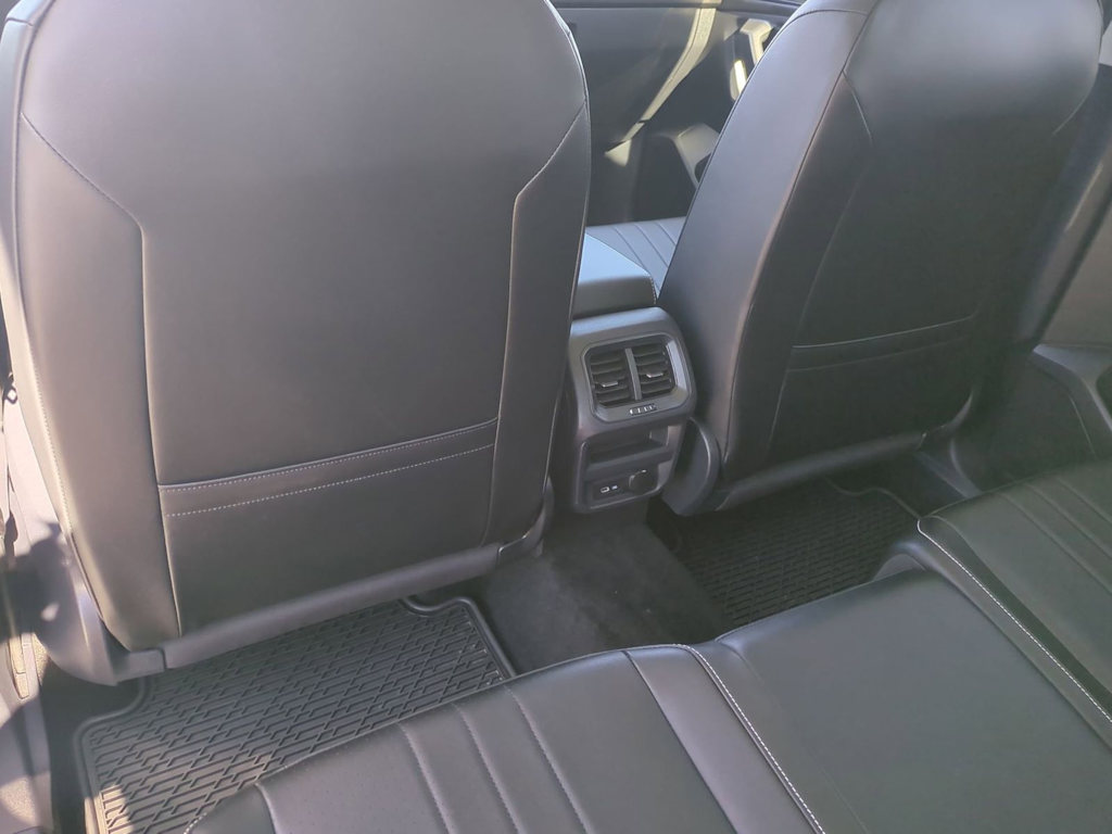 Thumbnail: 2023 Volkswagen Tiguan - 27