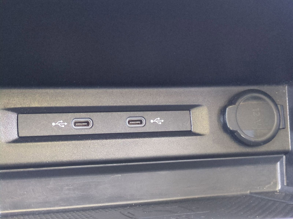 Thumbnail: 2023 Volkswagen Tiguan - 35