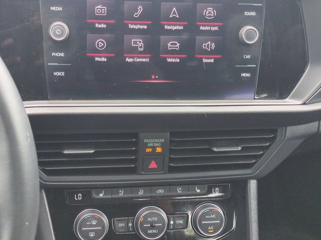 Thumbnail: 2021 Volkswagen Jetta - 35