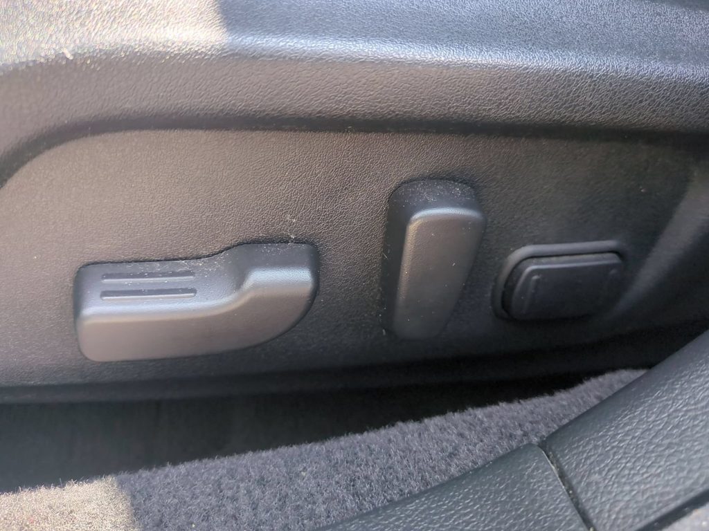 Thumbnail: 2016 Subaru Outback - 25