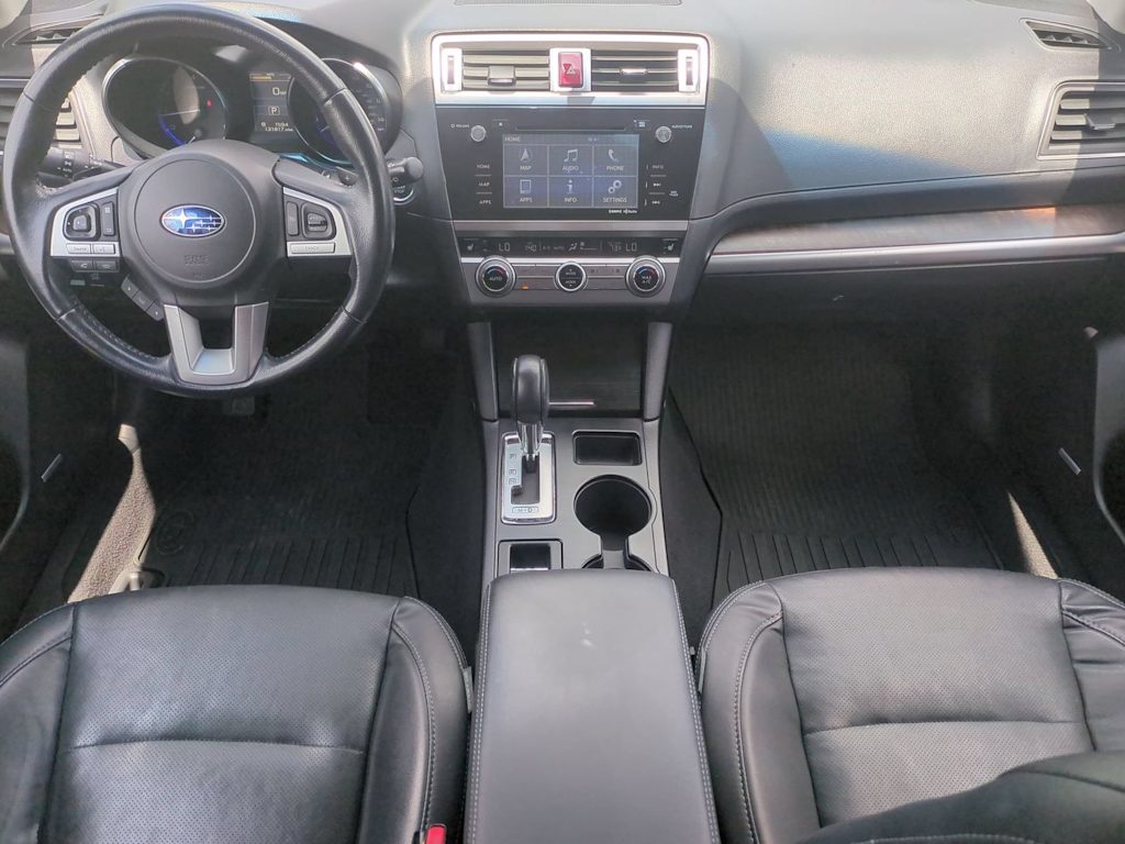 Thumbnail: 2016 Subaru Outback - 9