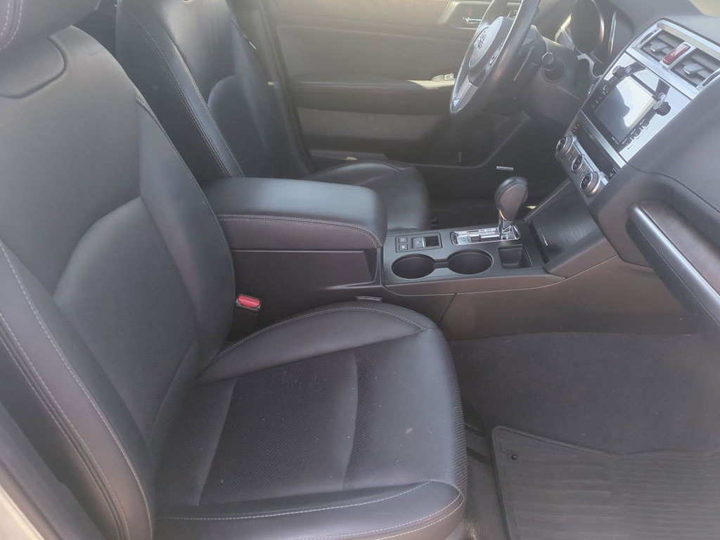 Thumbnail: 2015 Subaru Outback - 11