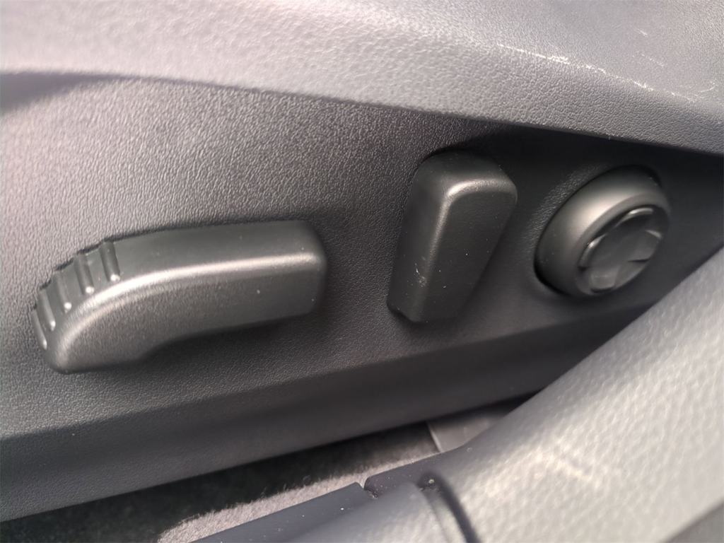 Thumbnail: 2025 Subaru Outback - 27