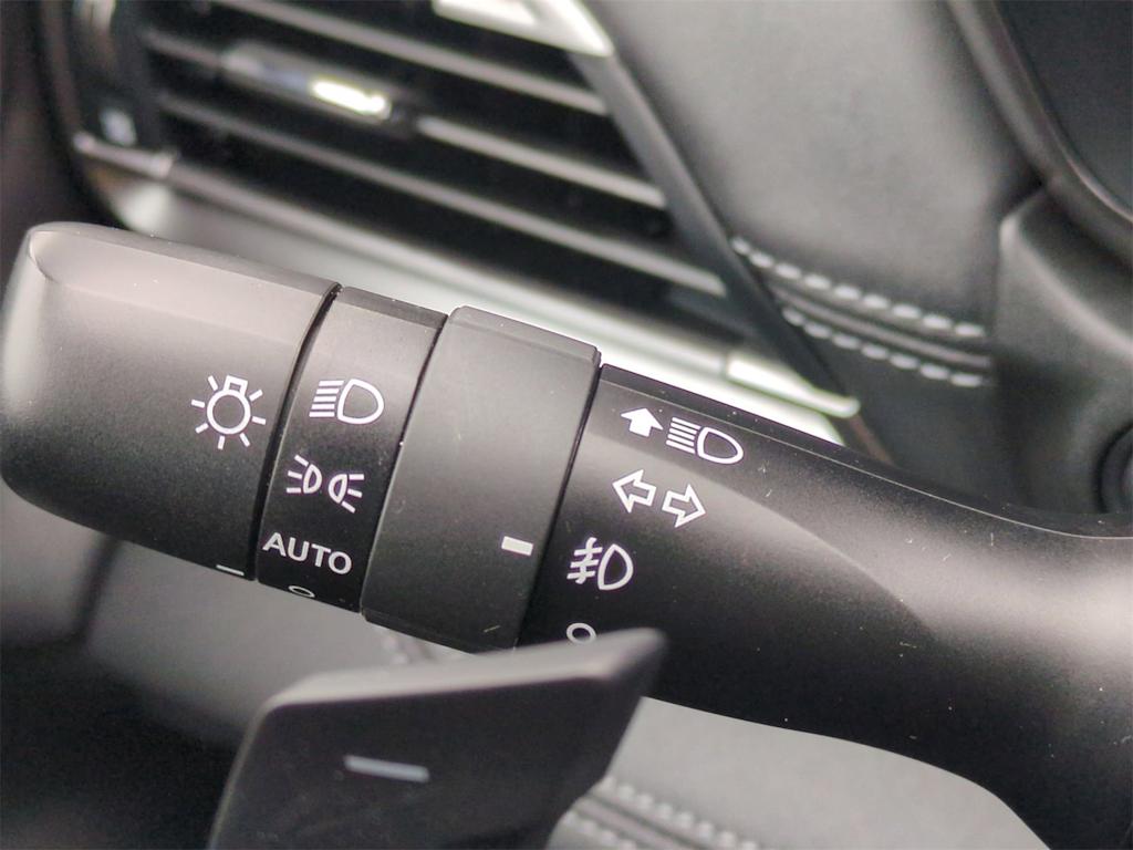 Thumbnail: 2025 Subaru Outback - 16