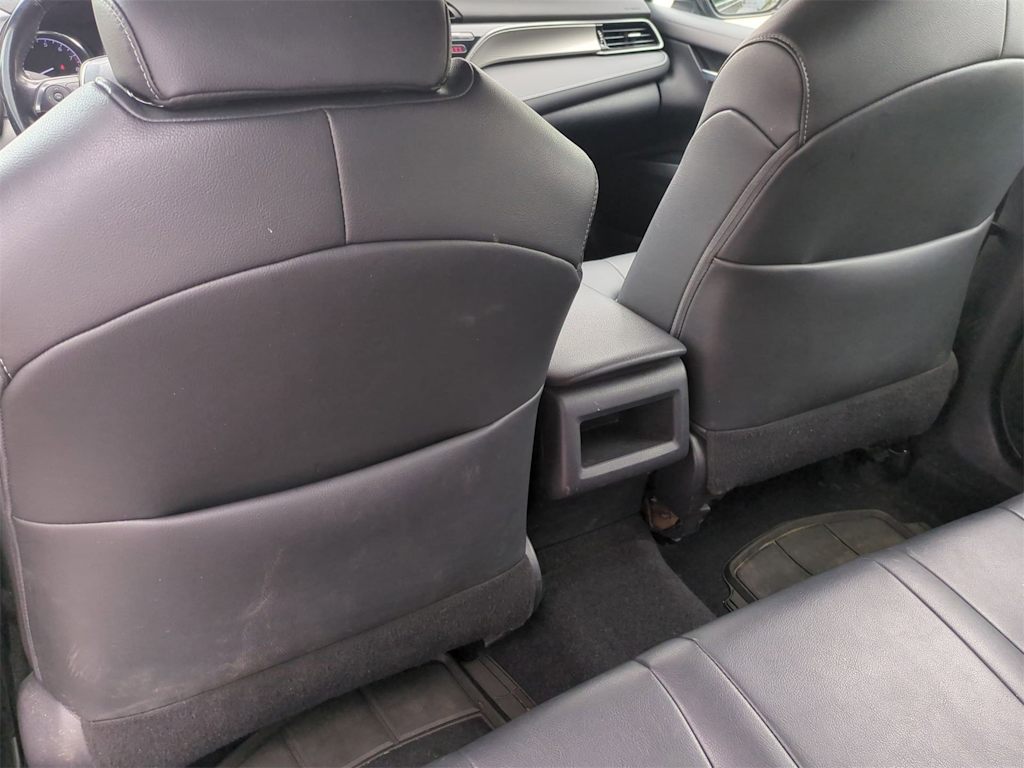 Thumbnail: 2019 Toyota Camry - 27