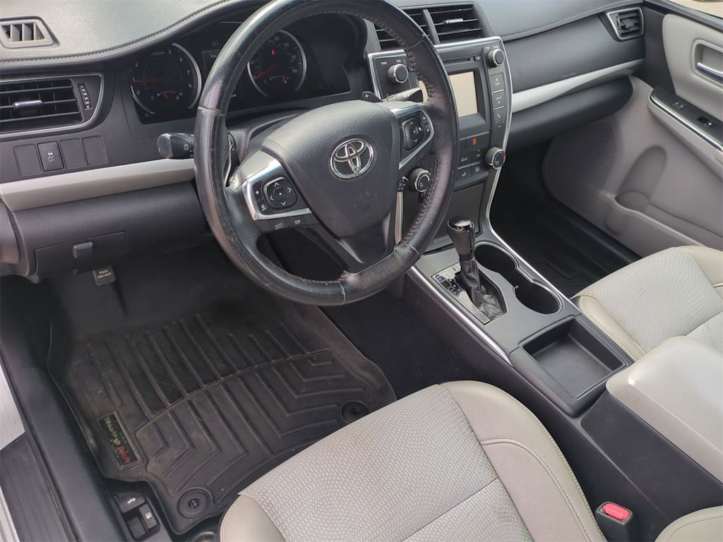 Thumbnail: 2017 Toyota Camry - 2