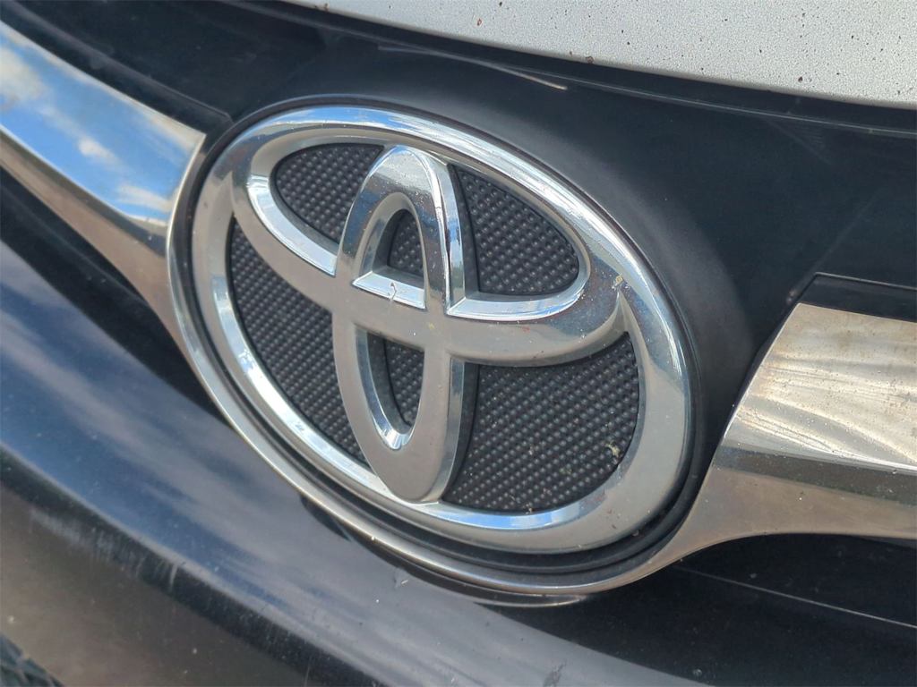 Thumbnail: 2017 Toyota Camry - 7