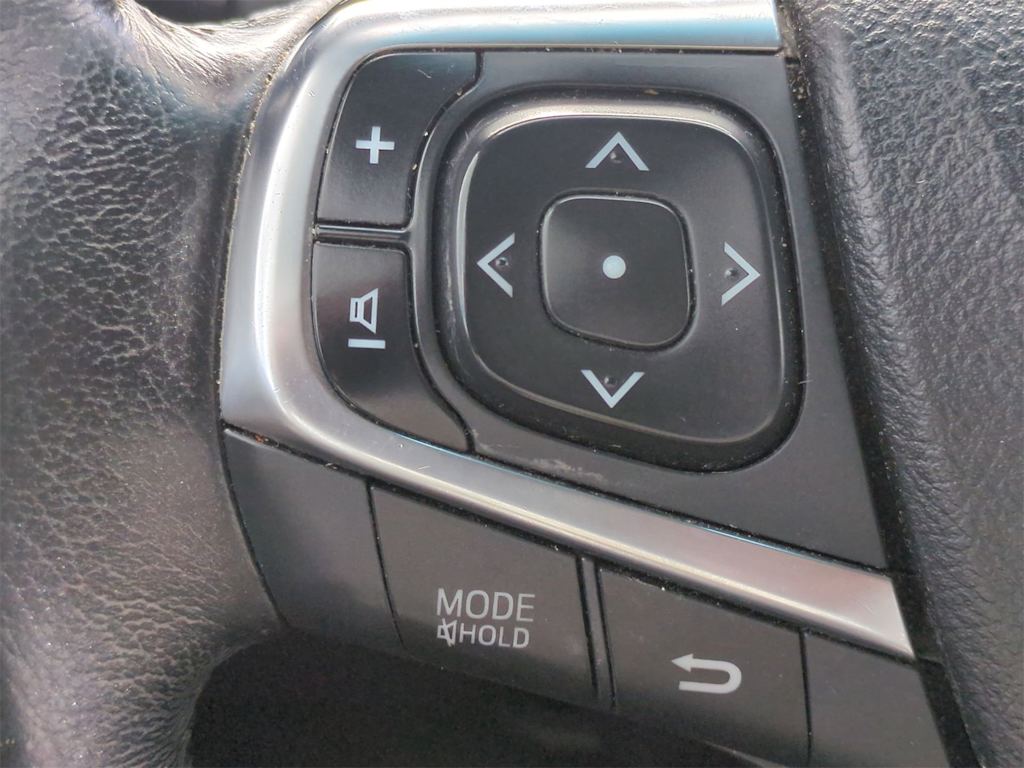 Thumbnail: 2017 Toyota Camry - 28