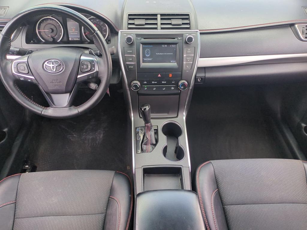 Thumbnail: 2016 Toyota Camry - 9