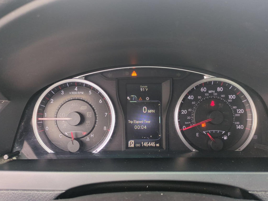 Thumbnail: 2016 Toyota Camry - 16