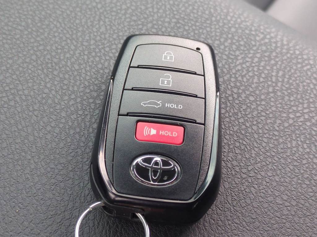 Thumbnail: 2026 Toyota Camry - 17