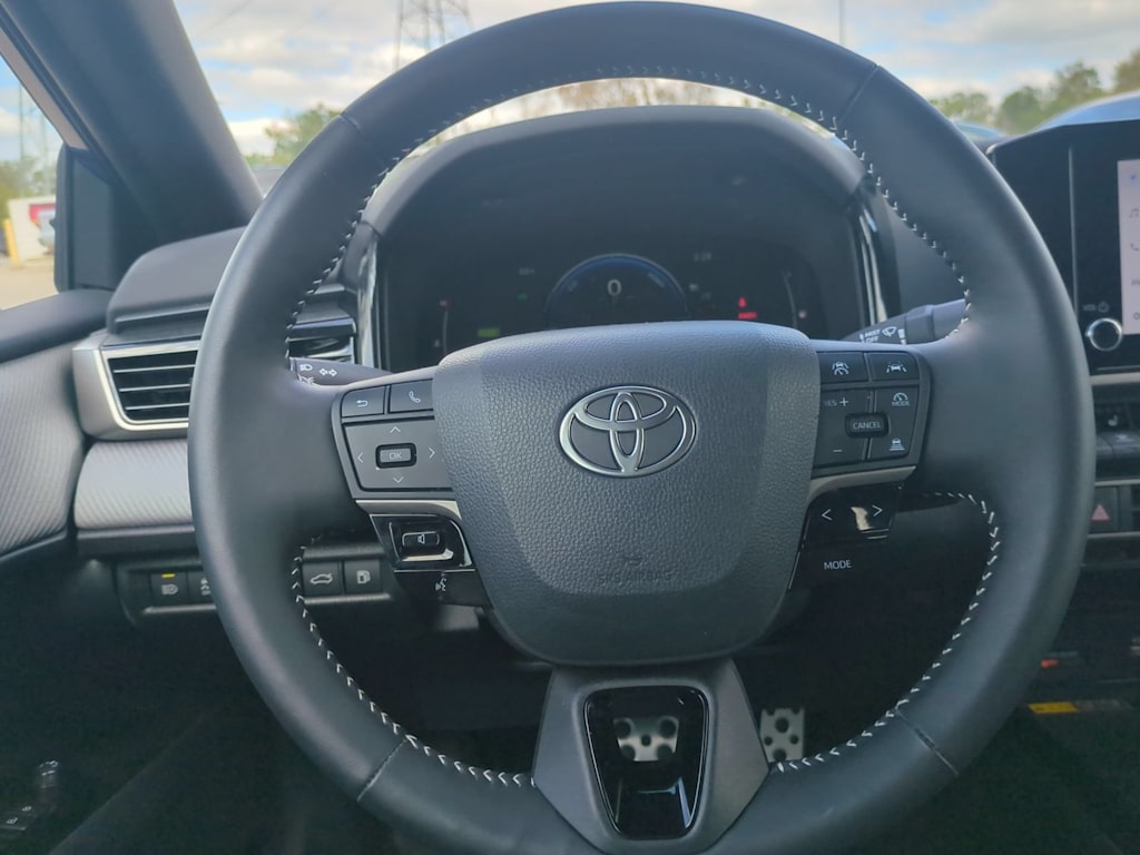 Thumbnail: 2026 Toyota Camry - 13