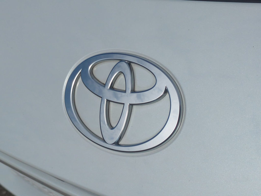Thumbnail: 2025 Toyota Camry - 7