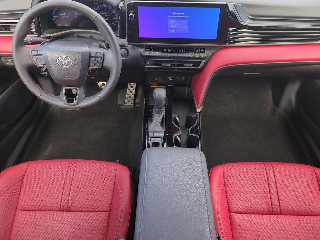 Thumbnail: 2025 Toyota Camry - 9