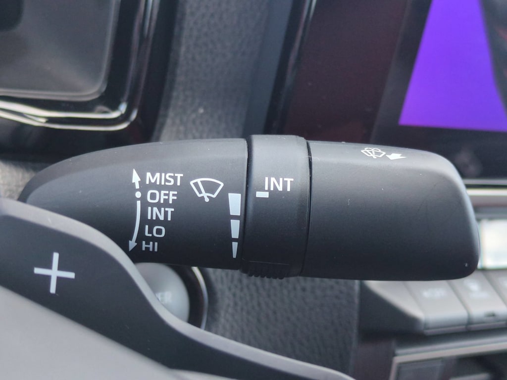 Thumbnail: 2025 Toyota Camry - 30