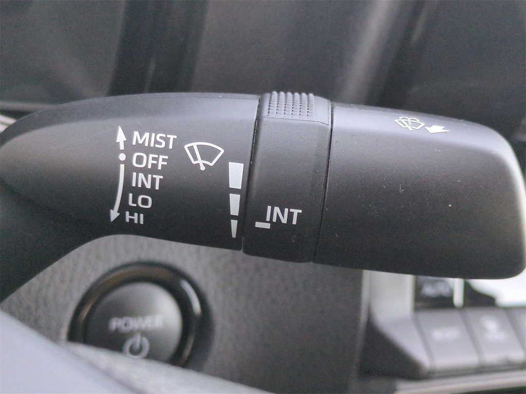 Thumbnail: 2025 Toyota Camry - 16