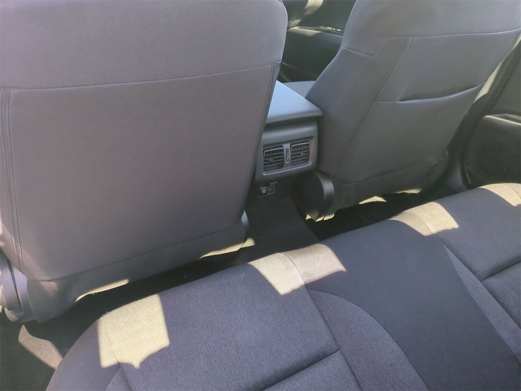 Thumbnail: 2025 Toyota Camry - 27