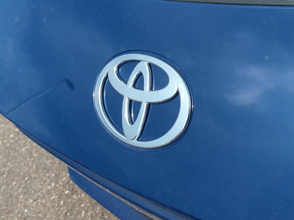 Thumbnail: 2026 Toyota Camry - 7