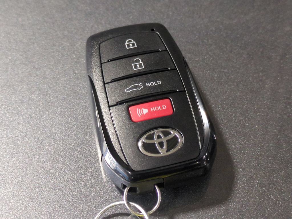 Thumbnail: 2026 Toyota Camry - 18