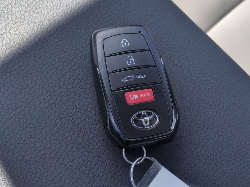 Thumbnail: 2026 Toyota Camry - 18
