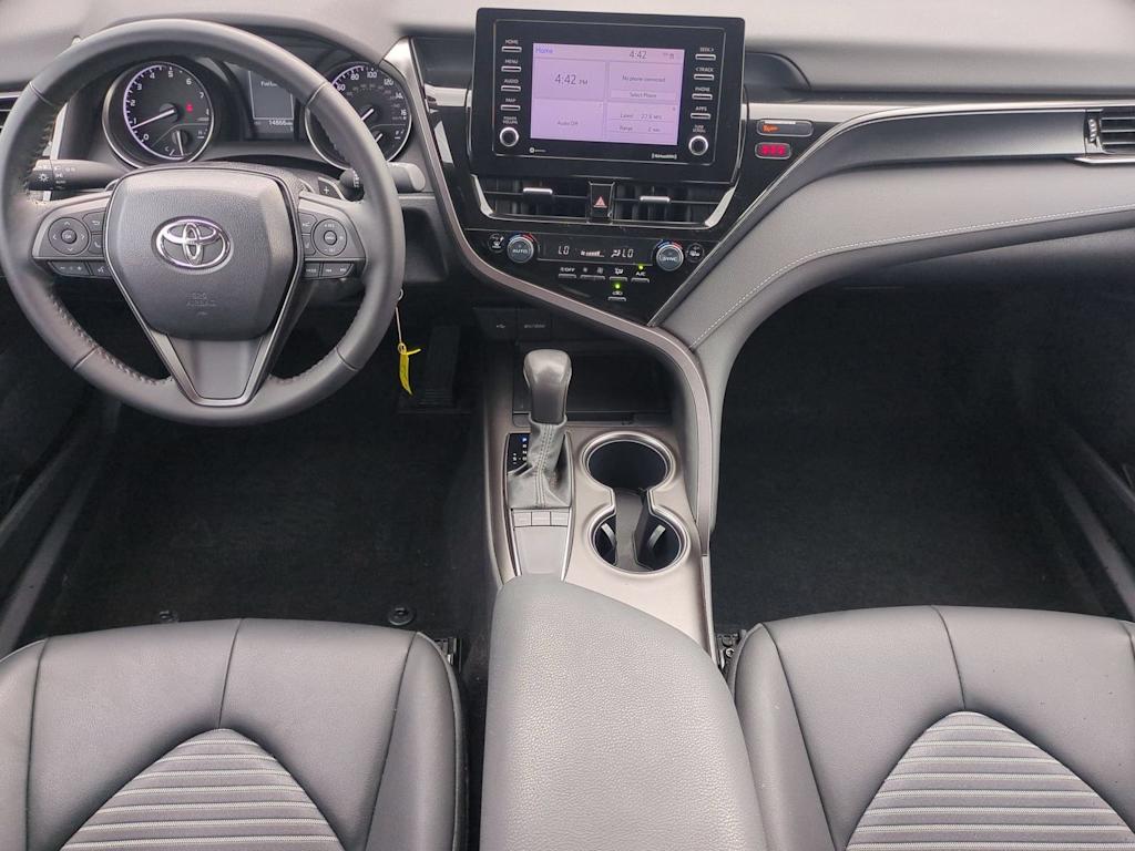 Thumbnail: 2024 Toyota Camry - 9