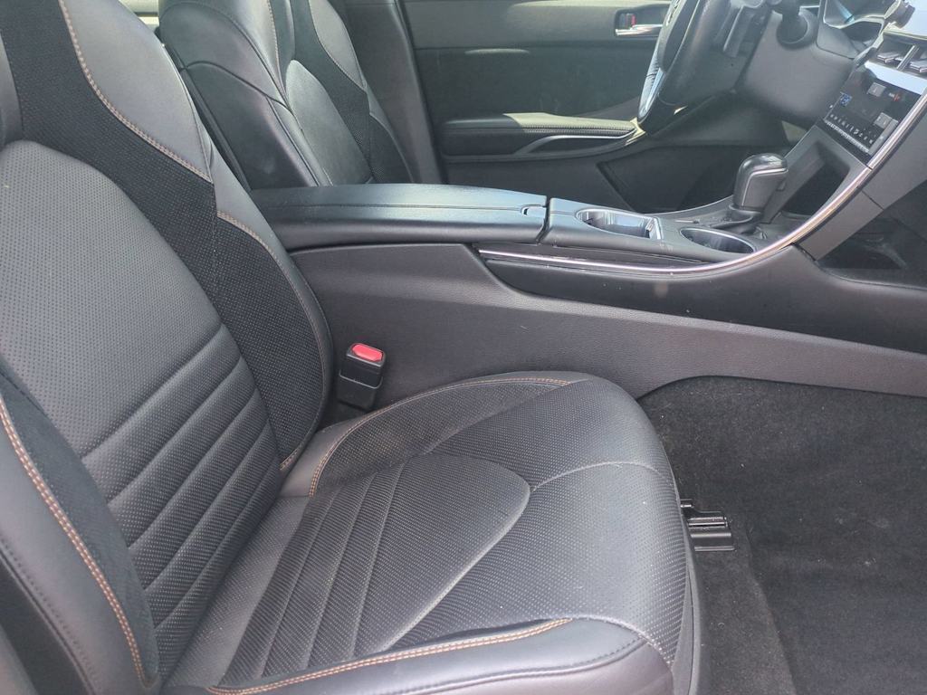Thumbnail: 2021 Toyota Avalon - 11