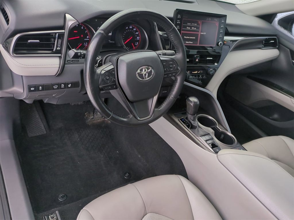 2022 Toyota Camry XSE 2