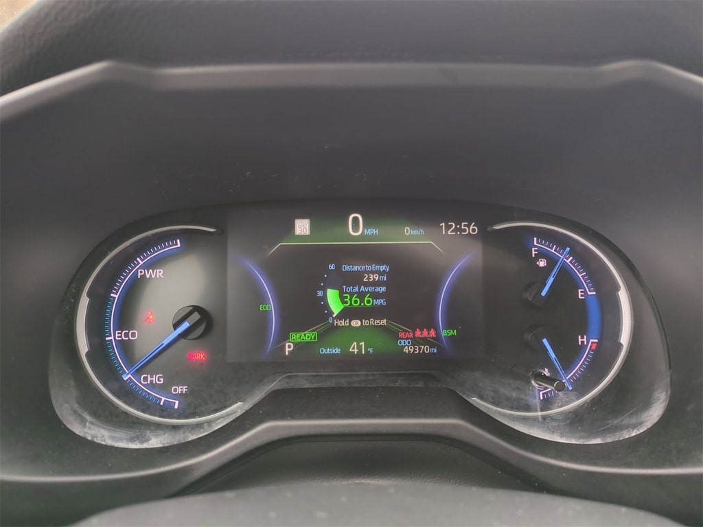 Thumbnail: 2023 Toyota RAV4 - 16