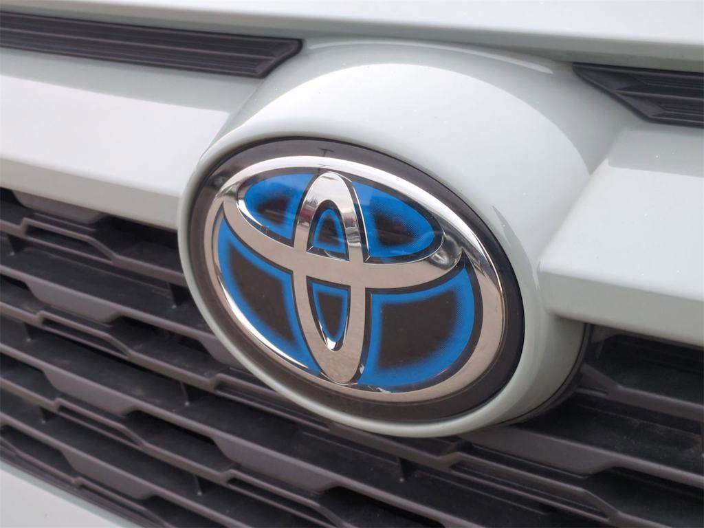 Thumbnail: 2023 Toyota RAV4 - 7