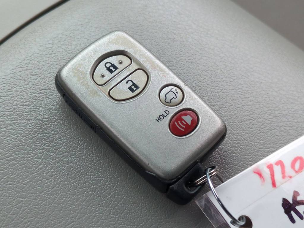 Thumbnail: 2009 Toyota Venza - 19