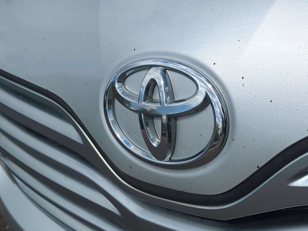 Thumbnail: 2012 Toyota Venza - 7