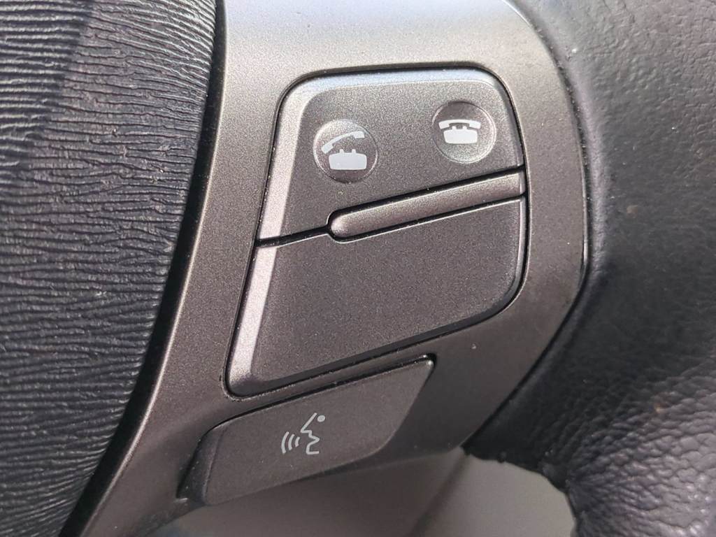 Thumbnail: 2012 Toyota Venza - 30