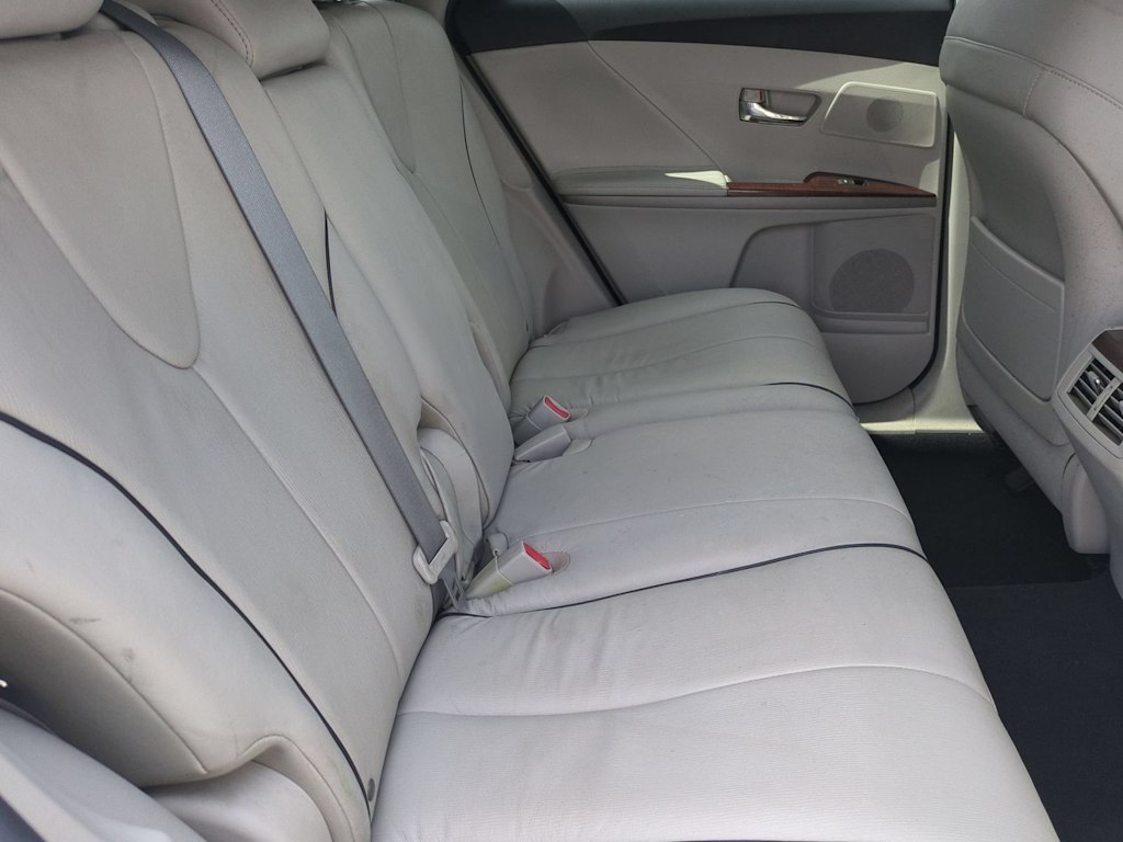 Thumbnail: 2012 Toyota Venza - 28