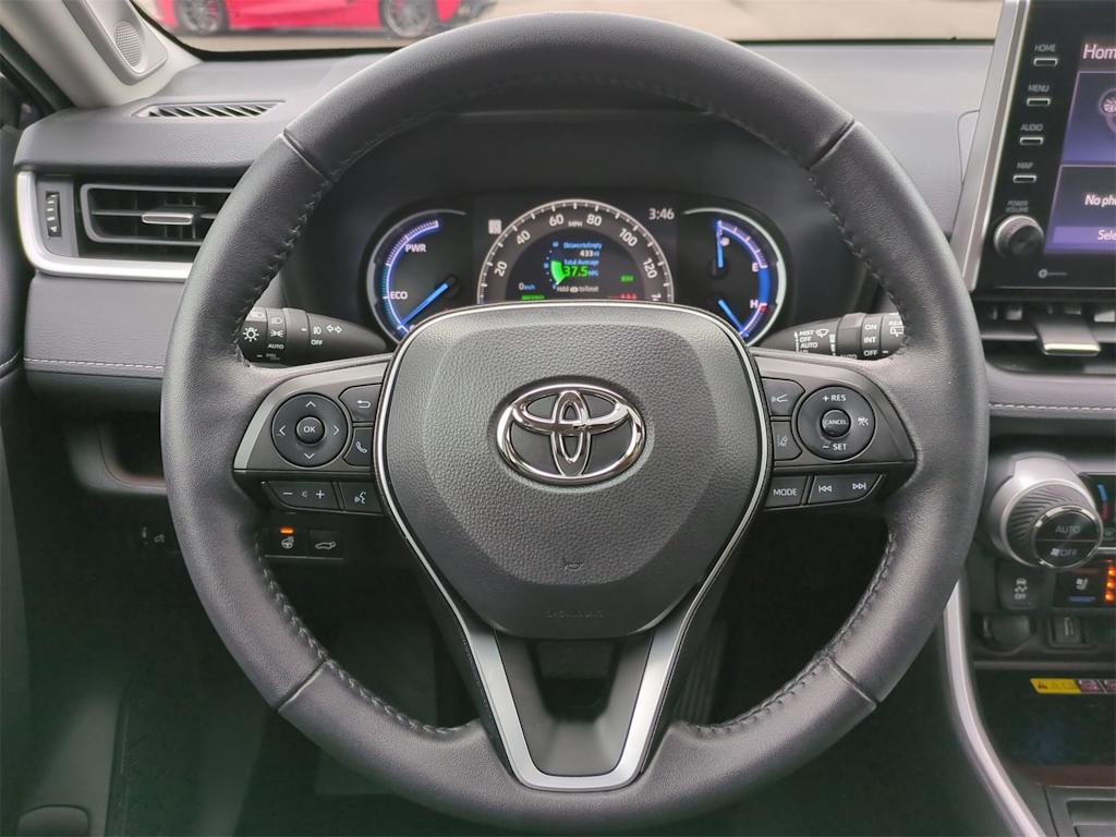 2022 Toyota RAV4 Limited 12