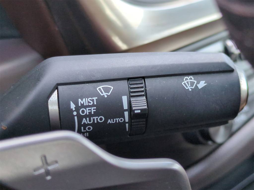 Thumbnail: 2019 Lexus ES - 30