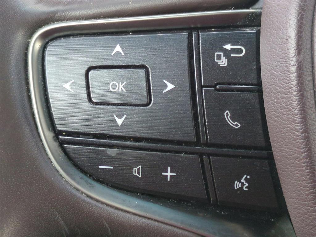 Thumbnail: 2019 Lexus ES - 29