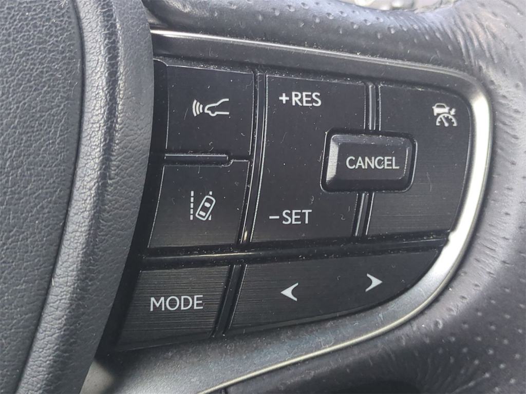 Thumbnail: 2023 Lexus ES - 32