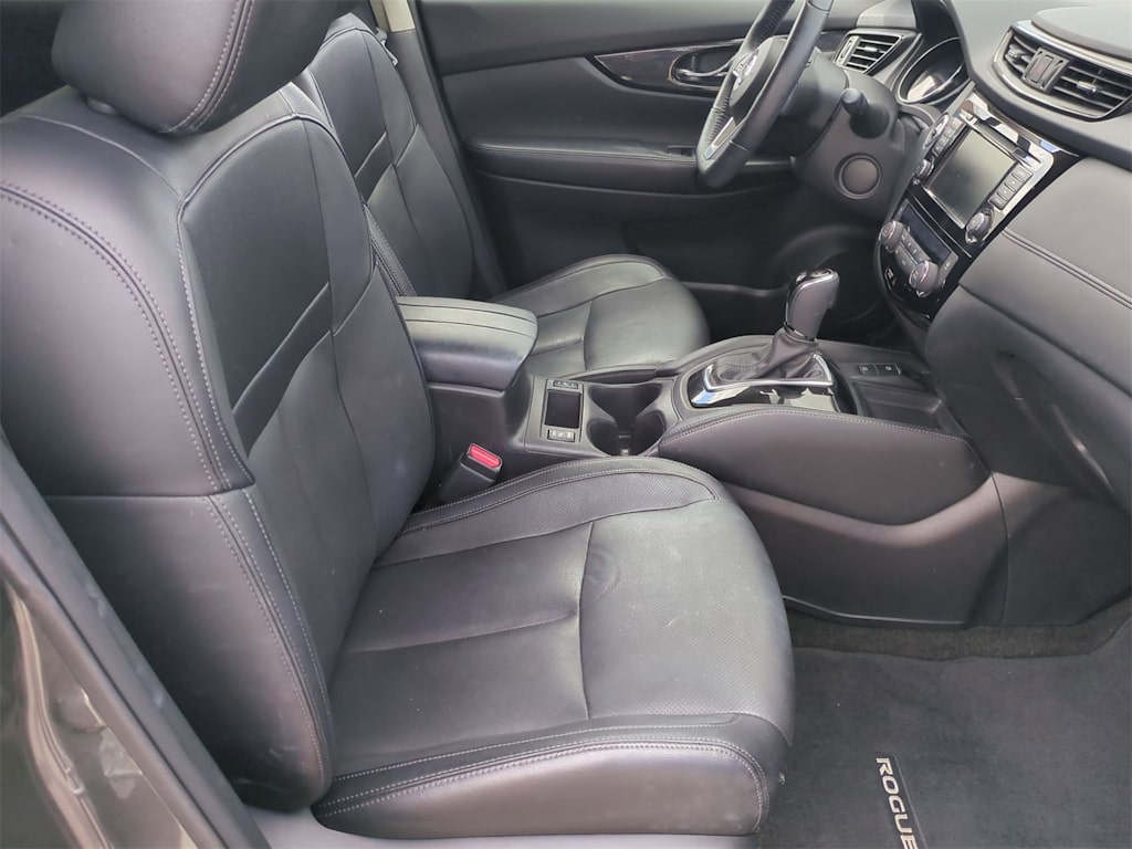 Thumbnail: 2019 Nissan Rogue - 11