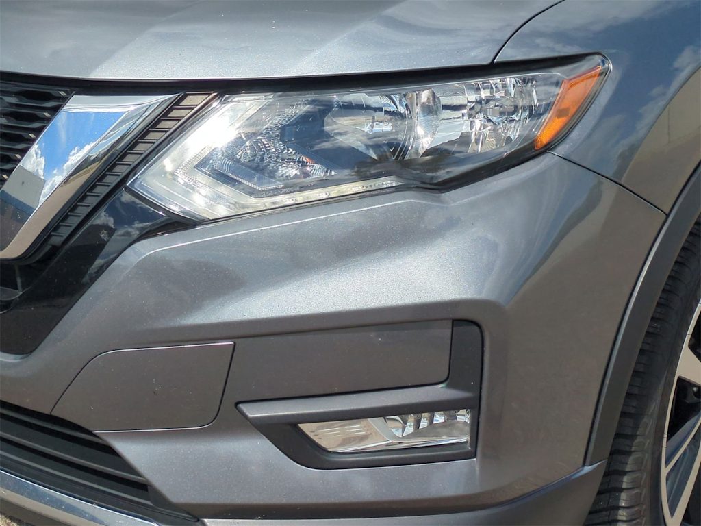 Thumbnail: 2019 Nissan Rogue - 24