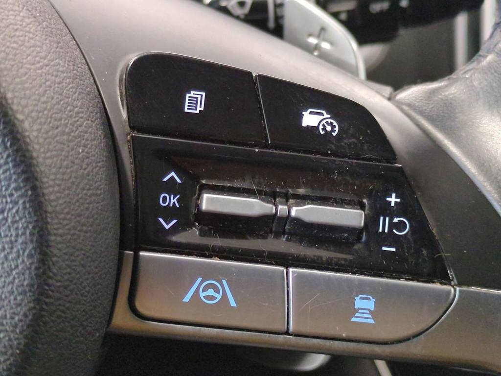 2022 Hyundai Tucson Limited 32