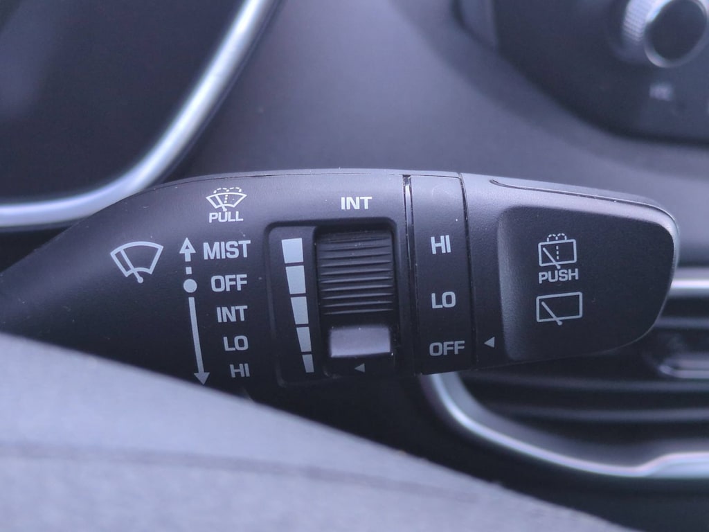 Thumbnail: 2019 Hyundai Santa Fe - 16