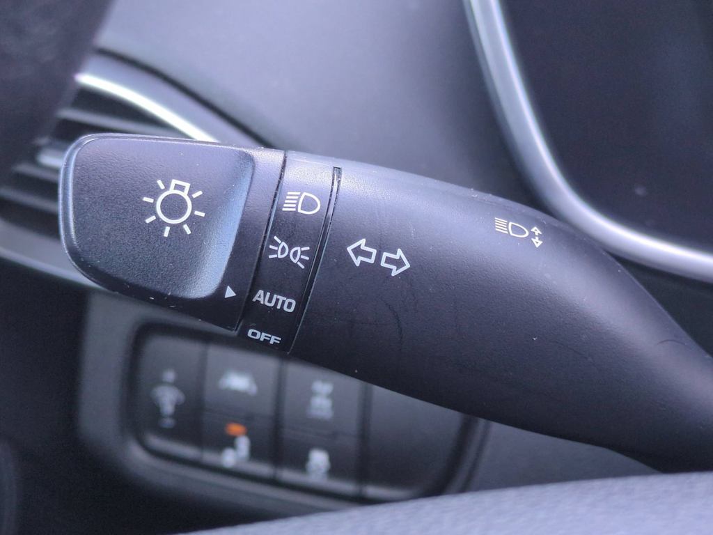 Thumbnail: 2019 Hyundai Santa Fe - 15