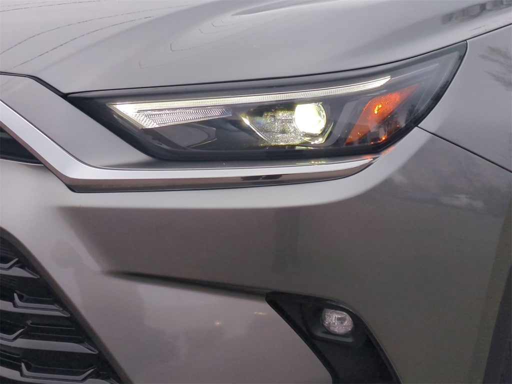 Thumbnail: 2026 Toyota Grand Highlander - 24