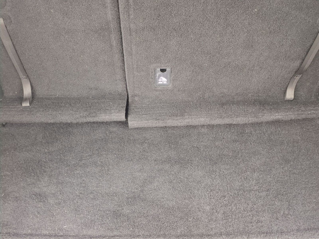 Thumbnail: 2023 Toyota Highlander - 36