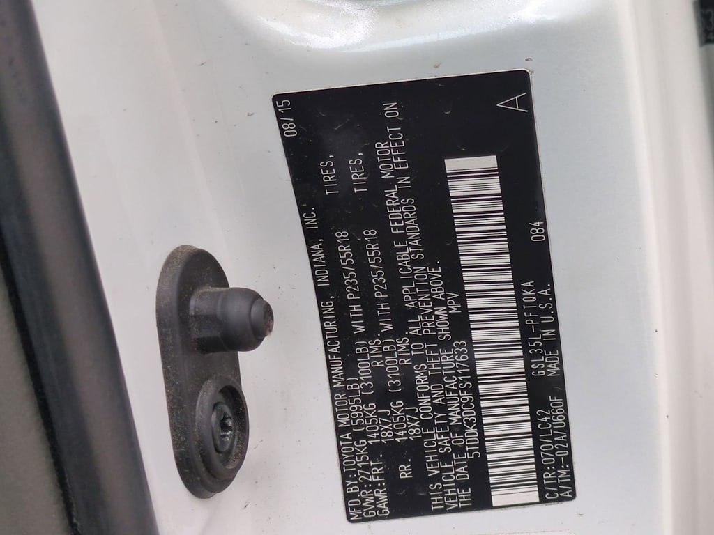 Thumbnail: 2015 Toyota Sienna - 19